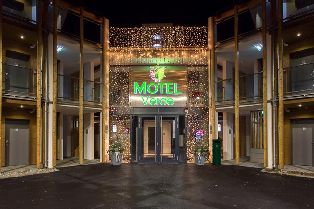 Schönau an der Triesting Motel Verde מראה חיצוני תמונה